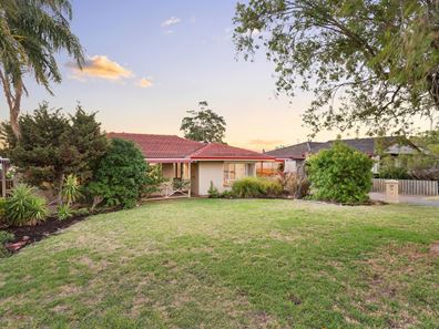 17 Frost Street, Swan View WA 6056