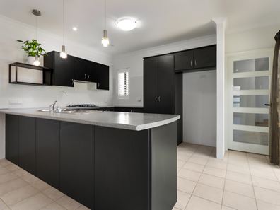 12/15 Creery Street, Dudley Park WA 6210