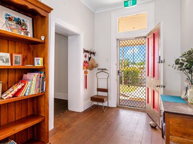 14 Forrest Street, Kalgoorlie WA 6430