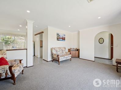 18 Cambrian Place, Willetton WA 6155
