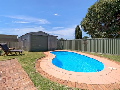 2 Jabiru Rise, Ballajura WA 6066