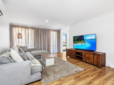 25 Allinga Crescent, Craigie WA 6025