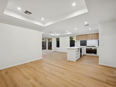 97 Norwood Road, Rivervale WA 6103