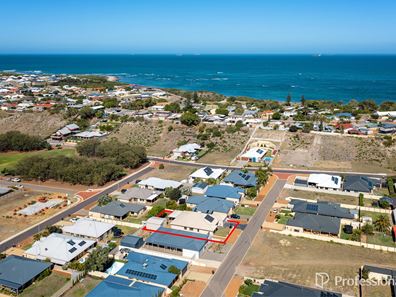 8 Coveside Way, Drummond Cove WA 6532