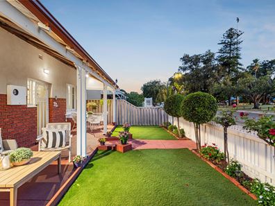 32A Washington Street, Victoria Park WA 6100