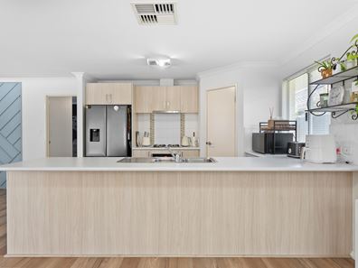 4 Nile Lane, Baldivis WA 6171