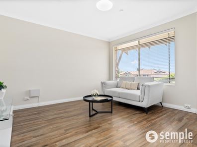 8 Musulin Rise, Lake Coogee WA 6166