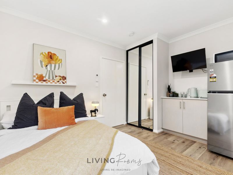 Room/5  13 Chaplin Road, Success WA 6164