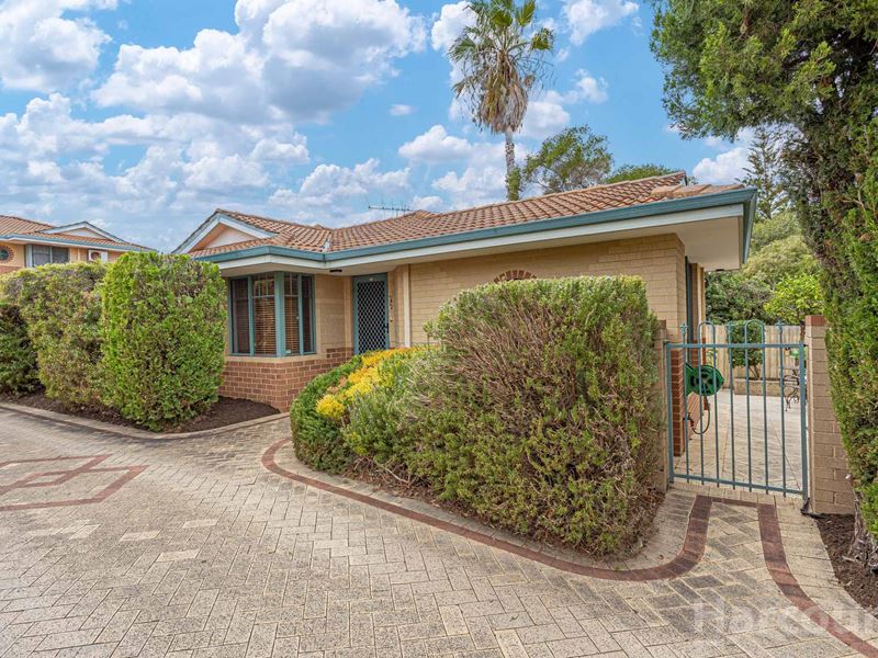 2/157 Lawley Street, Yokine WA 6060