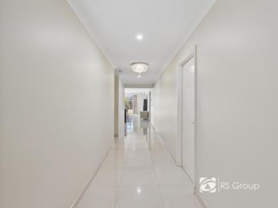 31 Rothery Loop, Piara Waters WA 6112