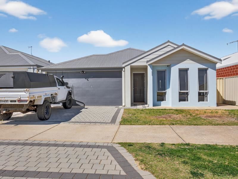 27 Binthalya Street, Golden Bay