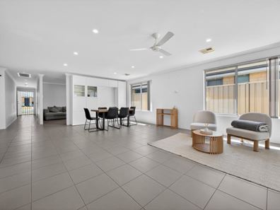 27 Binthalya Street, Golden Bay WA 6174