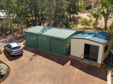 16 McKay Drive, Serpentine WA 6125