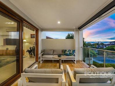 4 Radstock Street, Karrinyup WA 6018