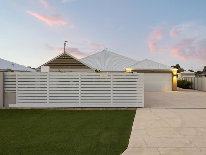 40 Bonaparte Drive, Secret Harbour