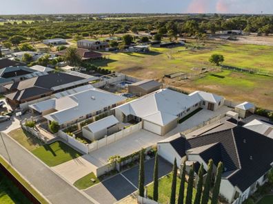 40 Bonaparte Drive, Secret Harbour WA 6173