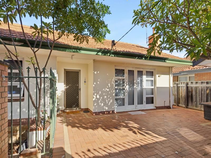 10 Bayley Street, Dianella