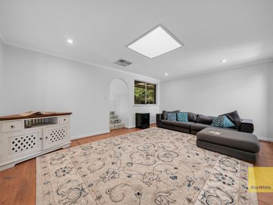 433 Warwick Road, Greenwood WA 6024