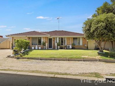 1 Matlock Place, Dudley Park WA 6210