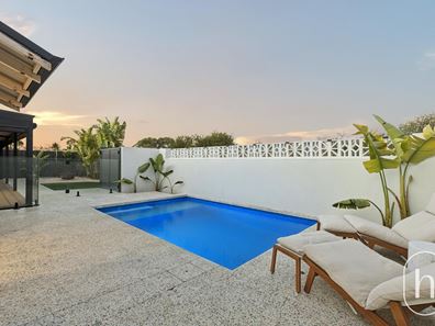 25 Dolphin Way, Beldon WA 6027