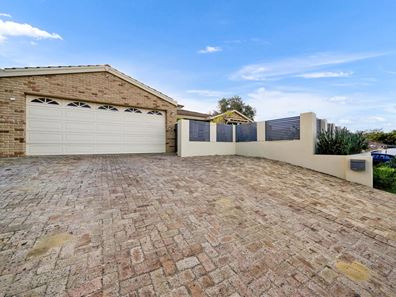4 Tahara Vale, Ocean Reef WA 6027