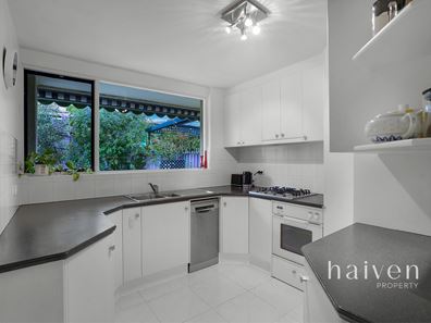 7/54 Comer Street, Como WA 6152