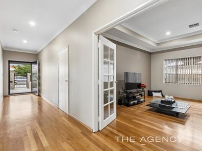 14 Anguria View, Landsdale WA 6065
