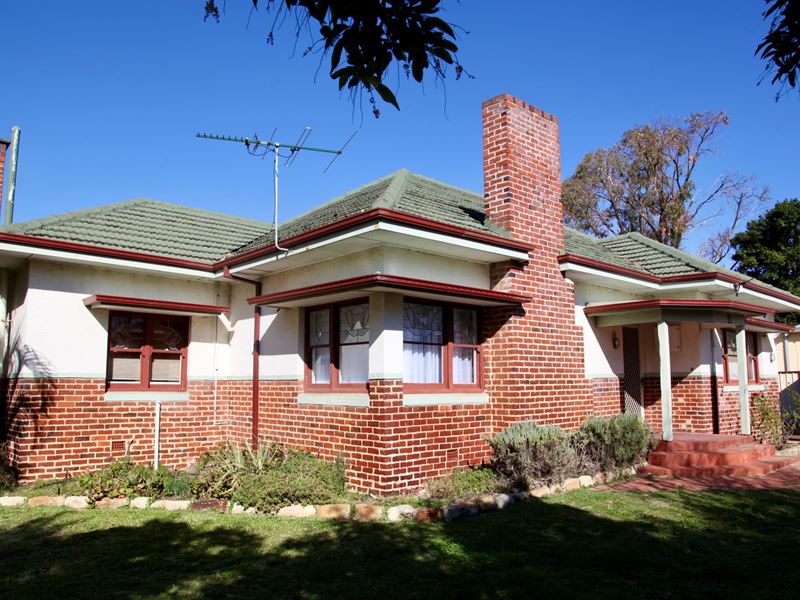 27 Strickland Street, South Bunbury