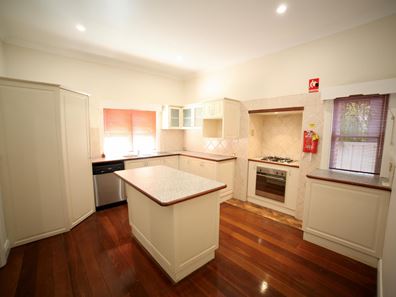 27 Strickland Street, South Bunbury WA 6230