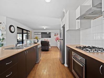 5 Eaton Way, Baldivis WA 6171