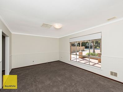 14 Range View Road, High Wycombe WA 6057