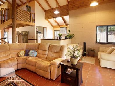 5 Peregrine Court, Dunsborough WA 6281