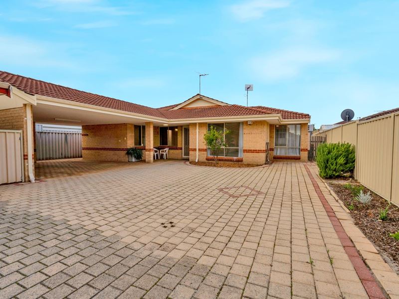 32B Leeds St, Dianella WA 6059