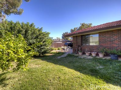 5 Hibiscus Drive, Forrestfield WA 6058