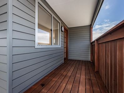 10/4 Bosley Street, Sunset Beach WA 6530