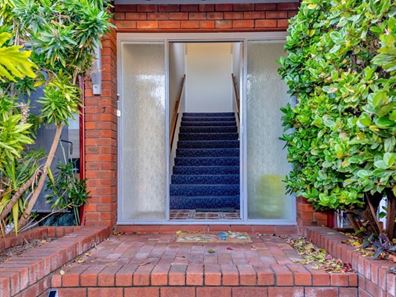 8/18 Anstey Street, South Perth WA 6151
