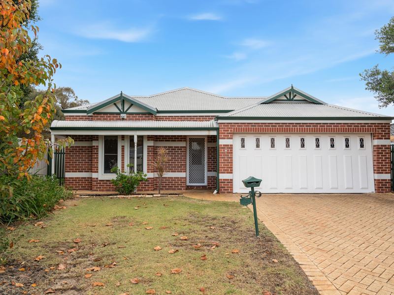 17 Klem Avenue, Redcliffe