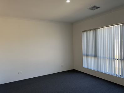 43 Cobaki Brace, Lakelands WA 6180