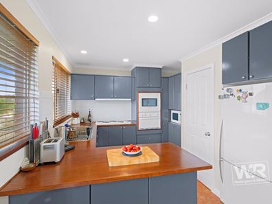 29 Hofrad Court, Yakamia WA 6330