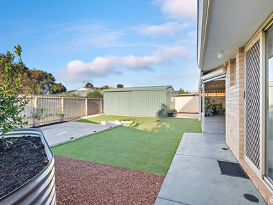 230 Seville Drive, Seville Grove WA 6112