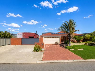 12 Carpenteria Crescent, Kenwick WA 6107