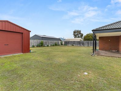 103 Macquarie Drive, Australind WA 6233