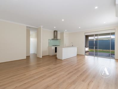 9 Aspasia  Way, Treeby WA 6164