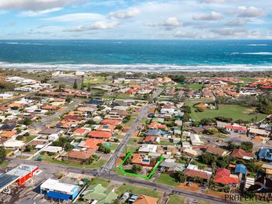 2 Batavia Place, Mahomets Flats WA 6530