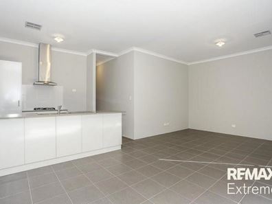 77 Redington Drive, Butler WA 6036