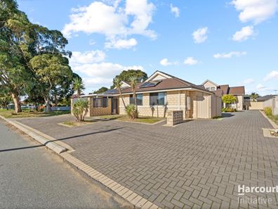 1/14B Keeble Way, Balga WA 6061