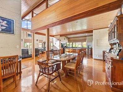 471 Scotts Brook Road, Mayanup WA 6244