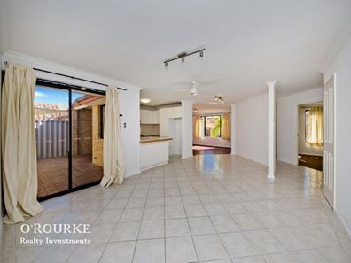 43D Barnes Street, Innaloo WA 6018