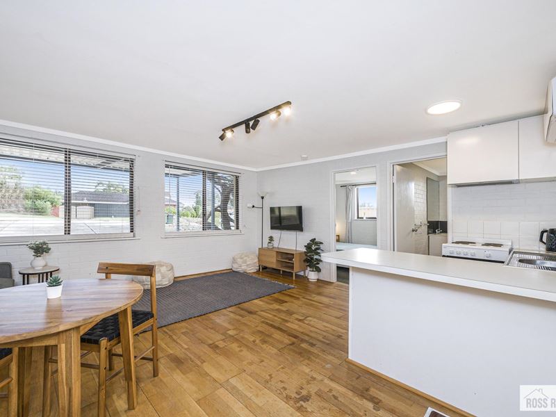 1A Fenton Way, Hillarys