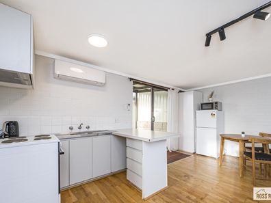 1A Fenton Way, Hillarys WA 6025